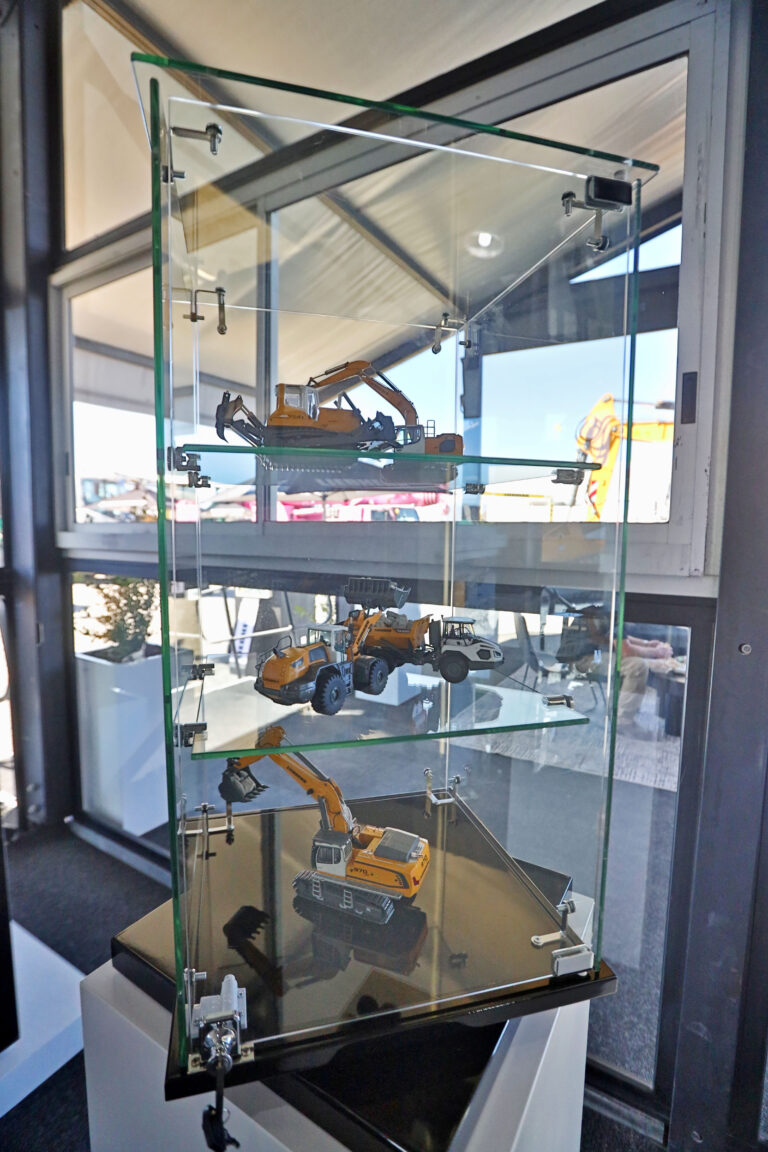Jozi Customs Manufacturing | Liebherr Mining @NAMPO
